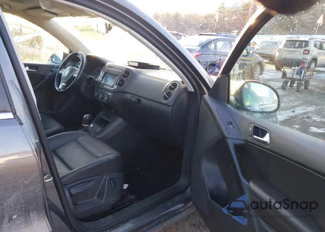 2015 Volkswagen Tiguan Se z USA, uszkodzony, nr VIN WVGBV7AX9FW537014